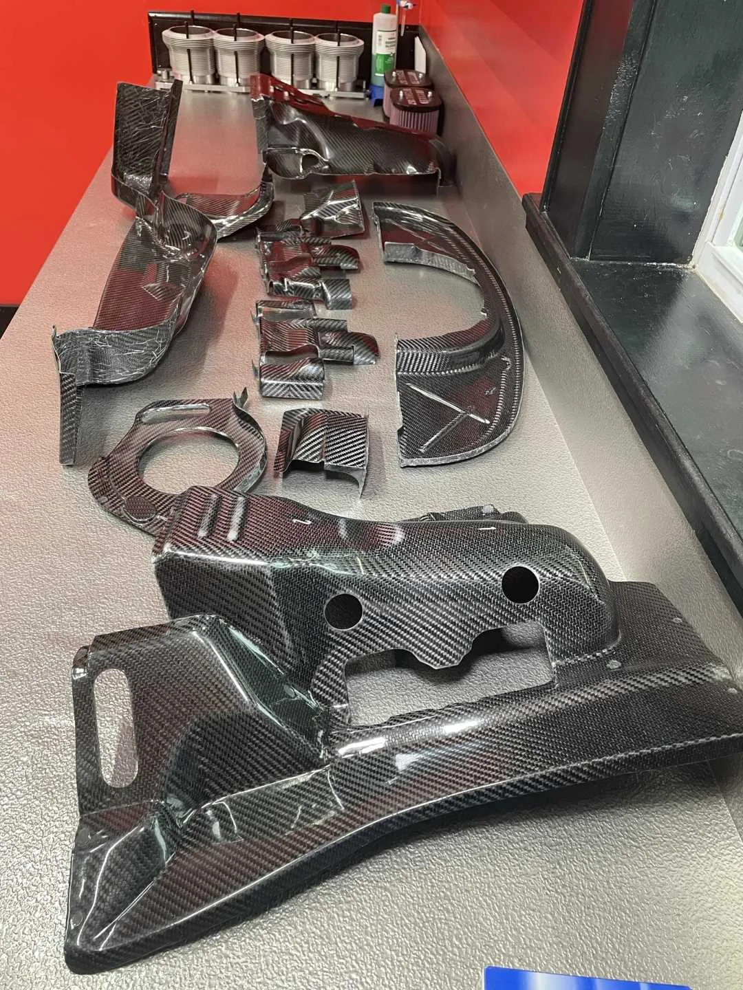 Raby's Aircooled Technology Porsche 914 2.0L Carbon Fiber Engine Tin Set - Image 6