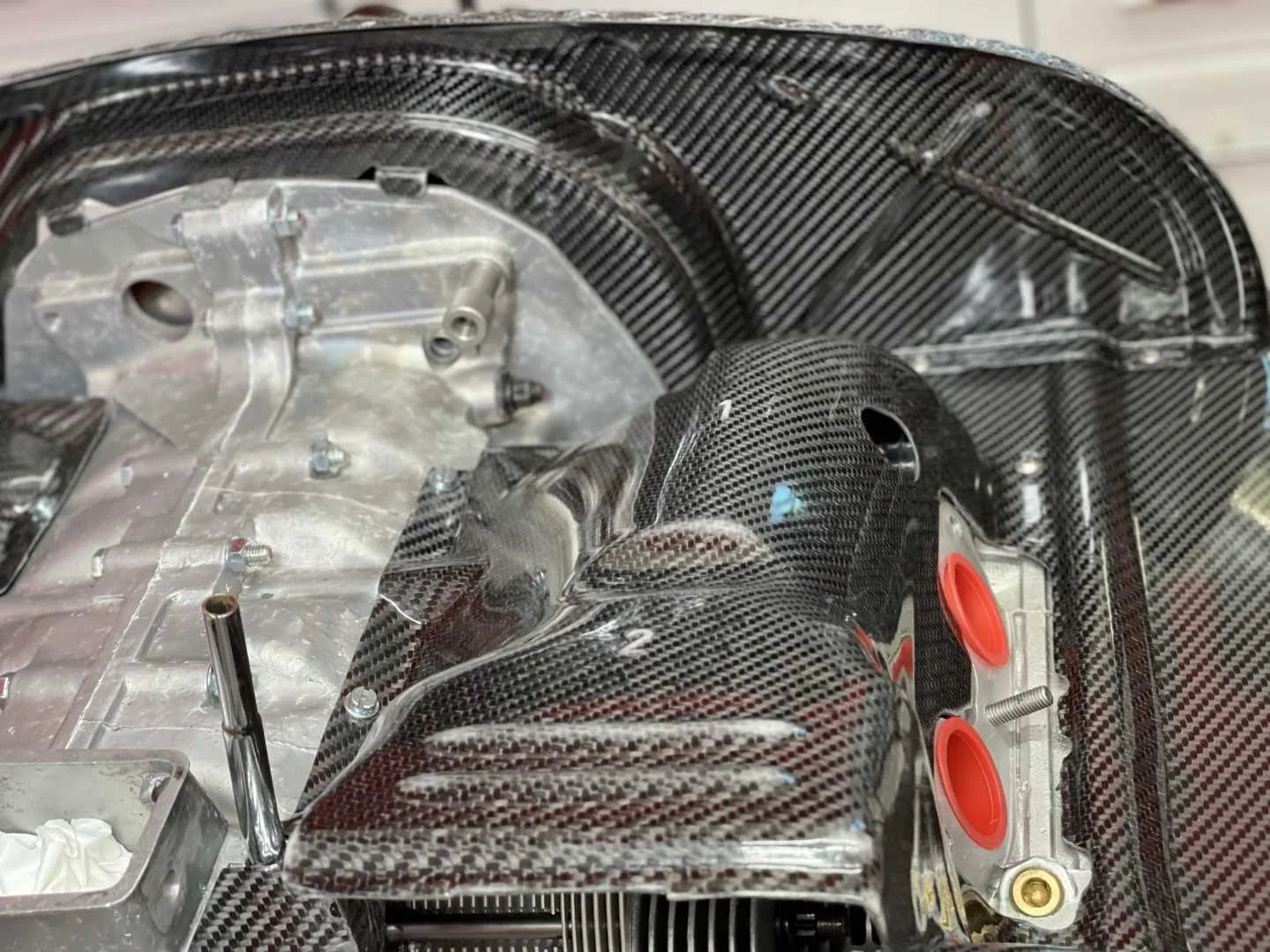 Raby's Aircooled Technology Porsche 914 2.0L Carbon Fiber Engine Tin Set - Image 3