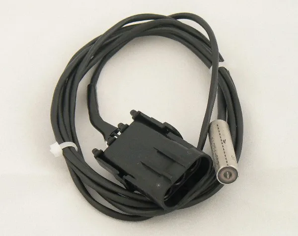 Clewett Engineering 7002-02 3/8 Crank Sensor - Magnetic